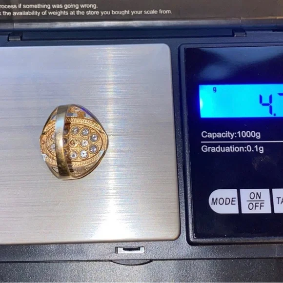 Real 15k Gold Diamond Ring Virgen De Guadalupe Piece Size 10.50 Preowned